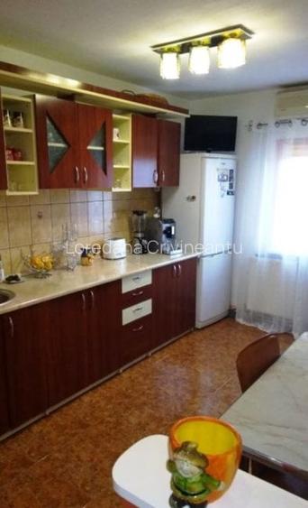 Apartament cu 2 camere decomandat, mobilat în Lunei Apartament cu 2 camere decomandat, mobilat în Lunei