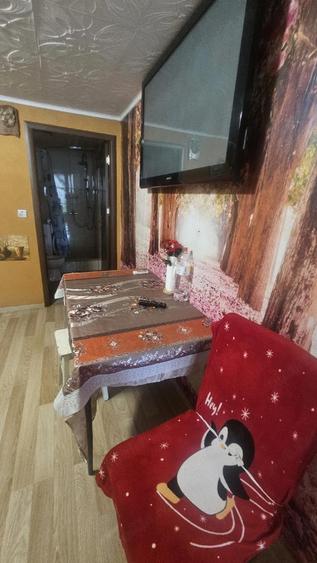 casa cu etaj la mamsarda - 9