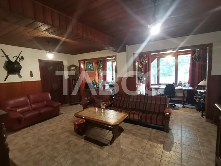 Pensiune de lux de vanzare in inima padurii langa Sibiu - 24