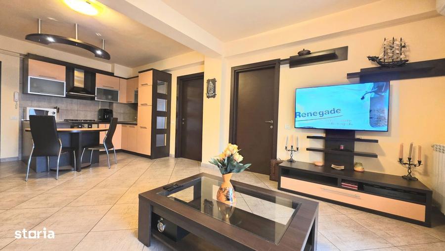 Apartament 3 camere in Statiunea Mamaia, vedere frontala la lac - 2