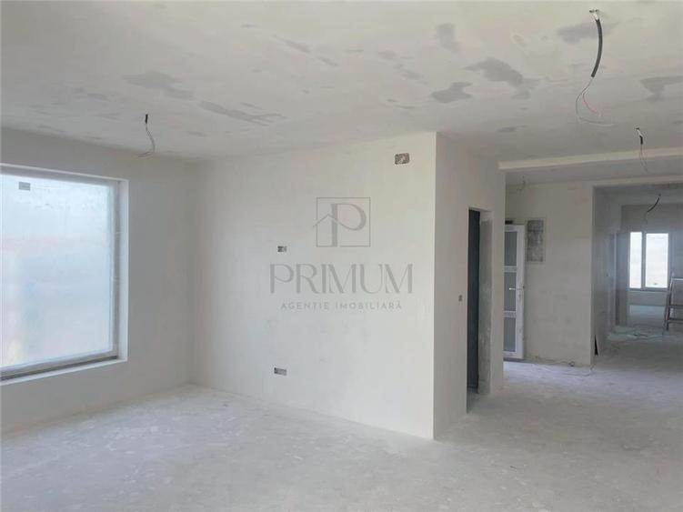 Duplex 3 dormitoare - asfalt - toate utilitatile - 415 mp teren - 2