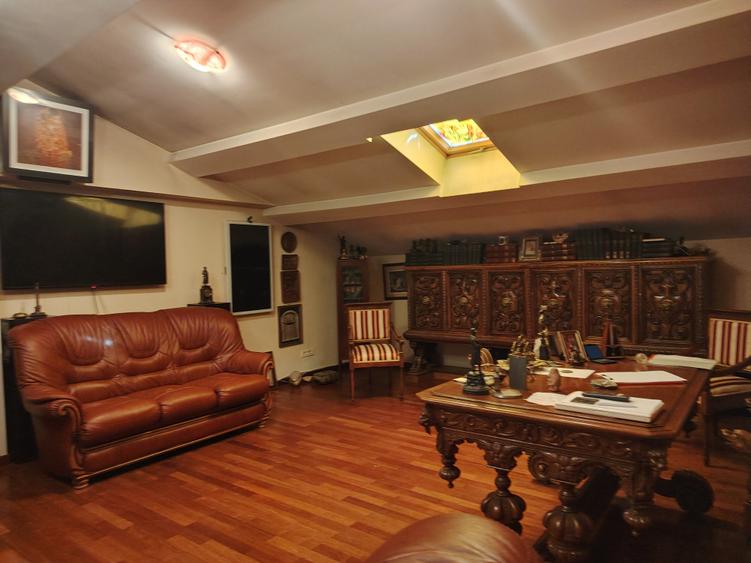 VILA 450 MP UTILI, MOBILATA BIROURI, CURTE 400 MP, 7 LOCURI PARCARE, - 10