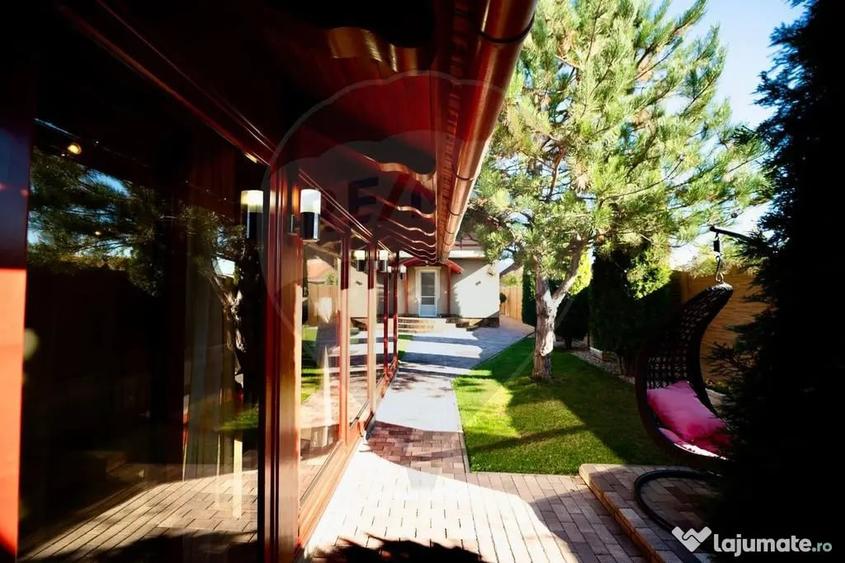 Casă cu 5 camere cu Teren 2687 Mp în Mădăras