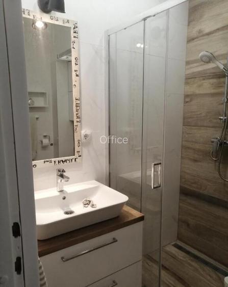 Garsoniera de inchiriat Centrul Civic