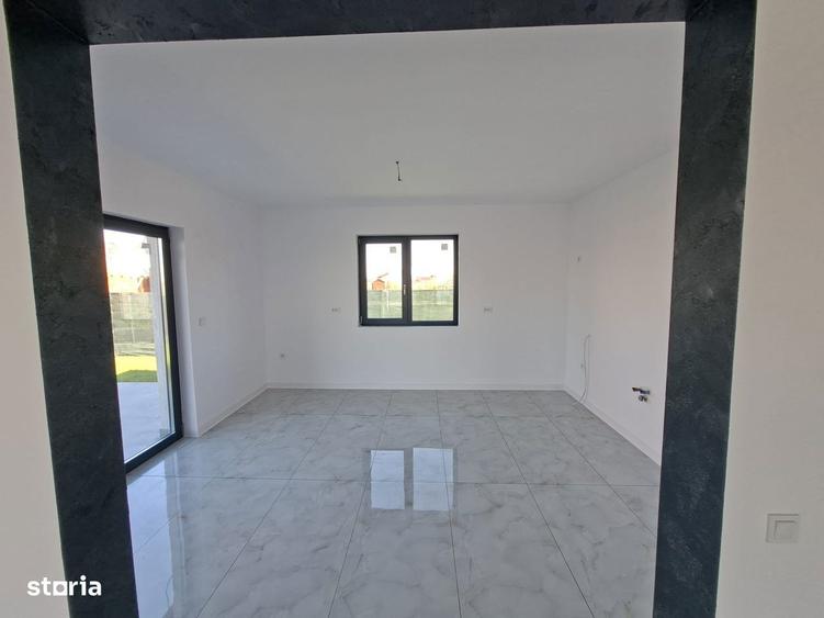 Casa Parter / 3 camere / Com.Berceni / COMISION 0 % - 5