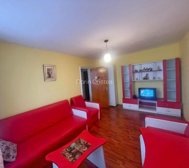 Inchiriere apartament 2 camere Auchan Vitan