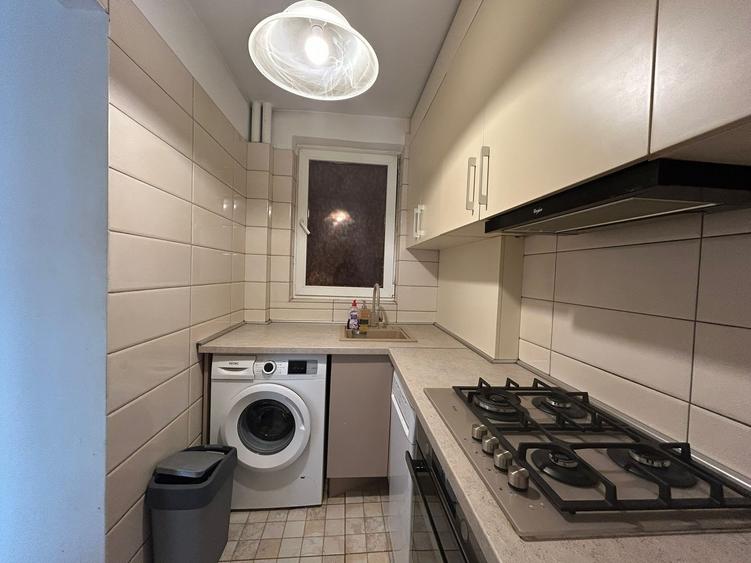 VANZARE APARTAMENT 2 CAMERE-SALA PALATULUI -STR ION CAMPINEANU - 11