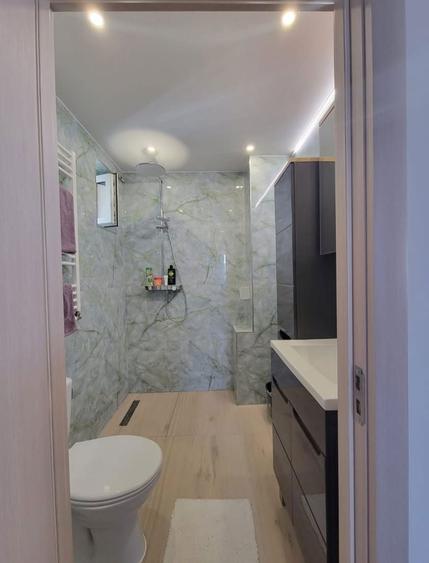 Inchiriez apartament 3 camere, living open space cu bucatarie - 3