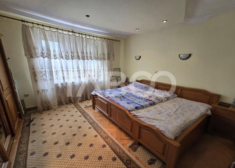 Casa individuala de vanzare 6 camere teren 650 garaj Piata Cluj Sibiu - 22