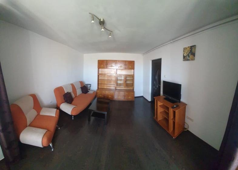 Apartament cu 2 camere decomandat, mobilat în Km 4-5
