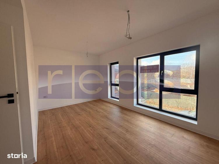 Casă cu 4 camere cu Teren 210 Mp în Sălăjan