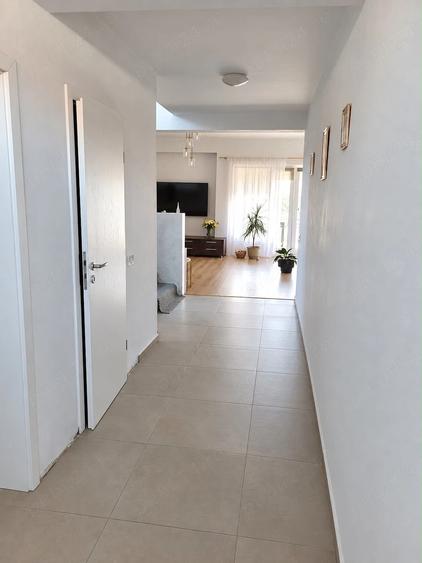 Casa individuala cu 2 fronturi stradale de vanzare in Ghiroda, Timis - 3