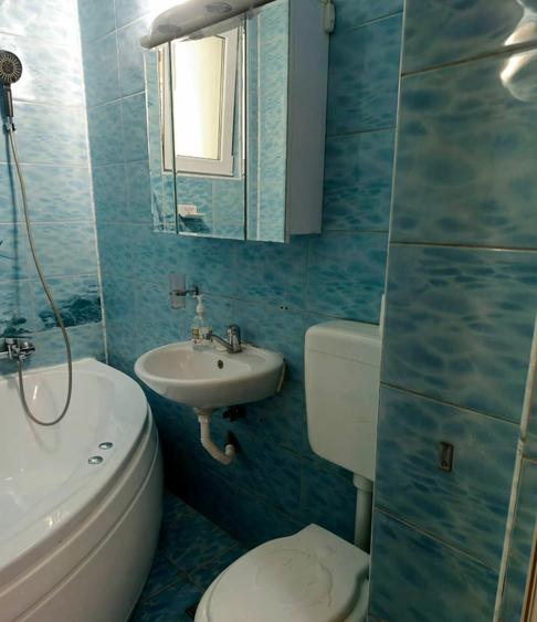 Apartament cu 2 camere semidecomandat în Iancului