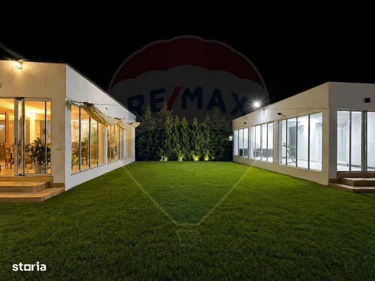 Casă cu 4 camere cu Teren 585 Mp în Corbu