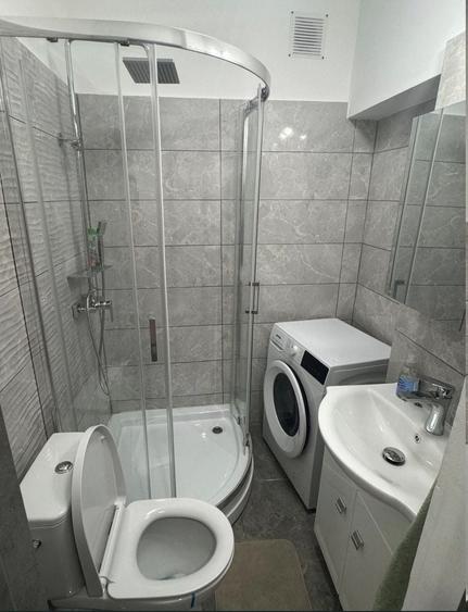 Garsonieră decomandată, mobilată în Floreasca