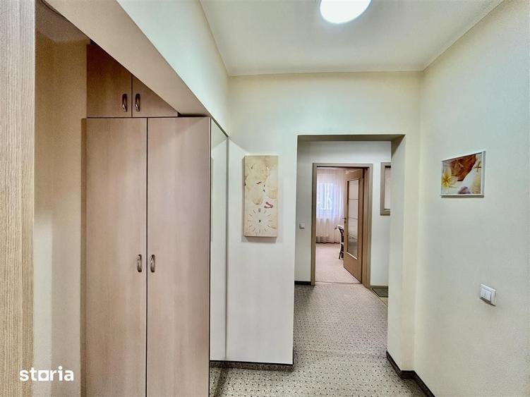 Apartament cu 3 camere decomandat în Terezian