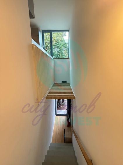 Apartament cu 2 camere semidecomandat, mobilat în Ștefan cel Mare