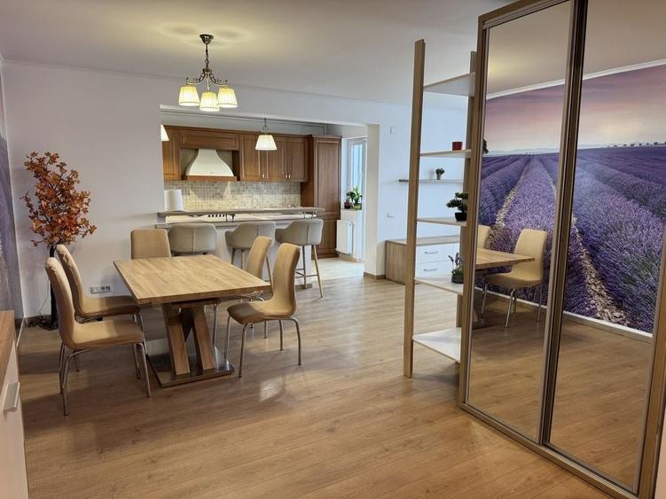Apartament cu 2 camere semidecomandat în Central