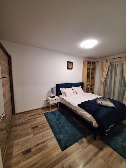 Apartament cu 3 camere decomandat, mobilat în Avantgarden