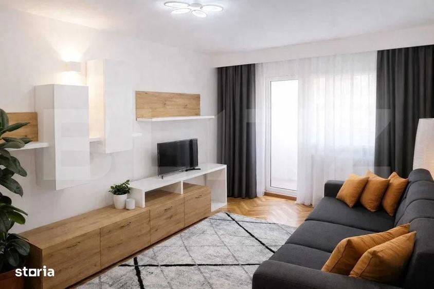 Apartament 3 camere, decomandat, zona UMF - 2