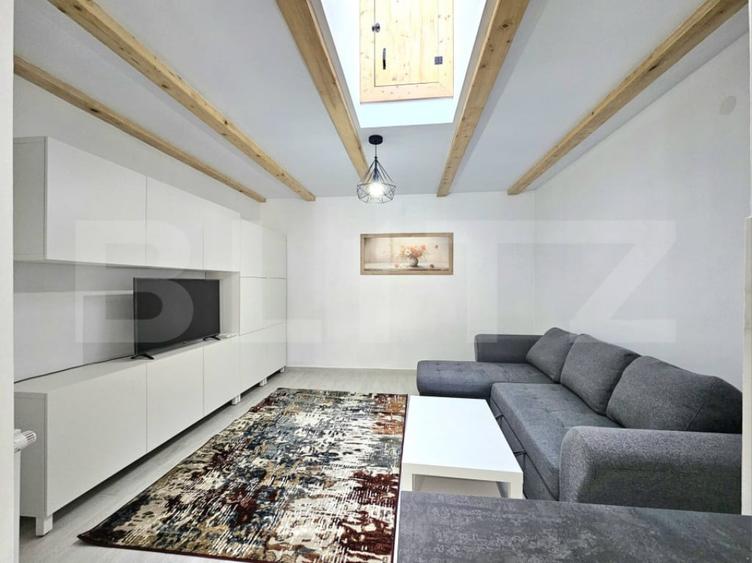 Casă cu 2 camere cu Teren 20 Mp în Central