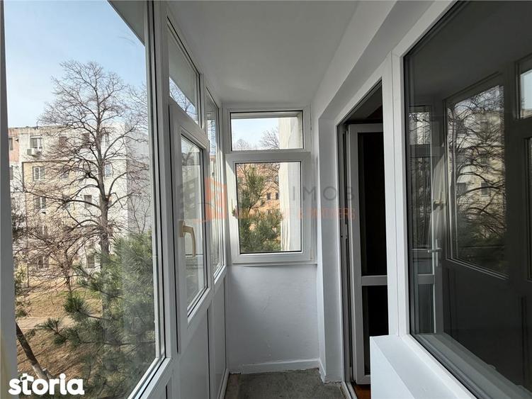 Apartament 3 camere cf 2 decomandat Zona Micro 14 - 1