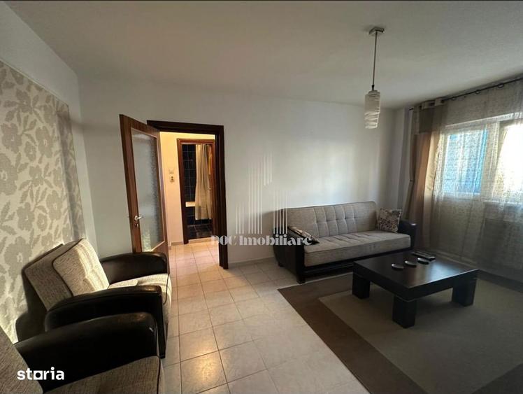 Apartament cu 2 camere semidecomandat, mobilat în Polonă