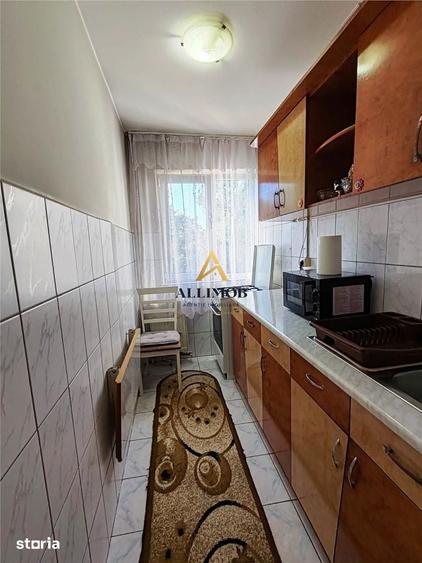 Apartament cu 2 camere în Peneș Curcanul