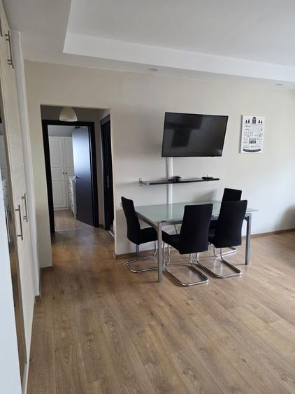 Apartament 3 camere Cosmopolis - 1