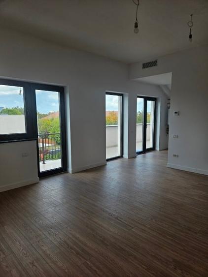 Inchiriere Imobil de birouri sector 1 Burestii Noi-Petrom City - 14