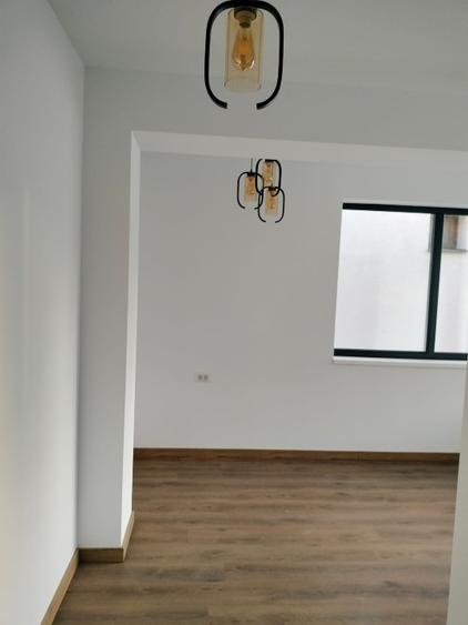 VILĂ PREMIUM 2025 – LUJERULUI - Mall Plaza✨250 MP. 5 Camere + 6 Bai + CURTE 100m - 12