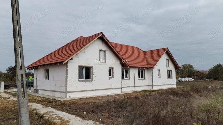 De vanzare duplex pe parter in Ianova