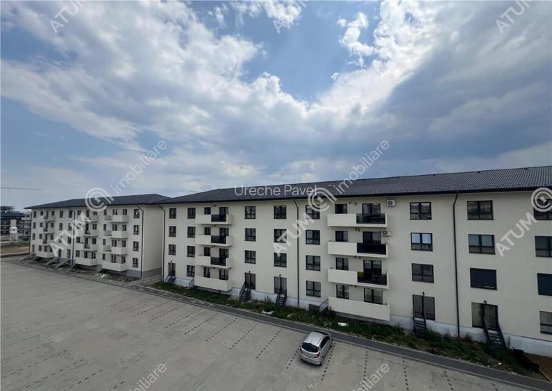 Apartament cu 2 camere decomandate si balcon zona Doamna Sta