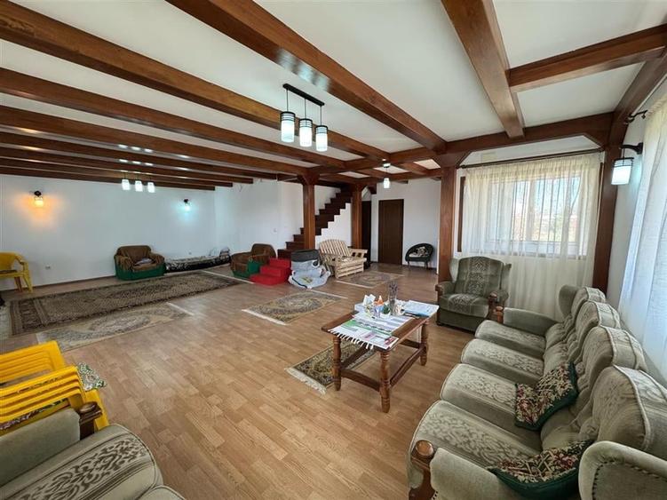 Casa pe structura metalica de vanzare in Focsani str Zabala 1C - 7