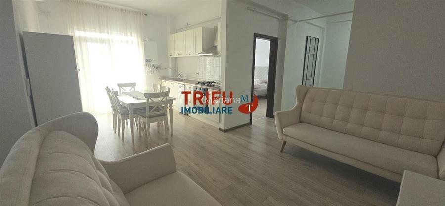 Apartament modern 3 camere cu parcare subterană în Centru