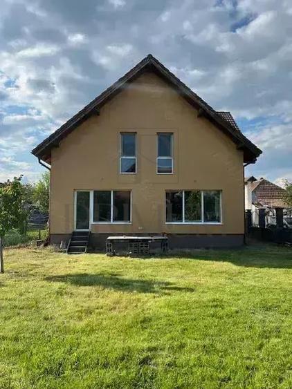 Sanmihaiul Roman- partial mobilat-panouri radiante infrarosu- garaj - 1