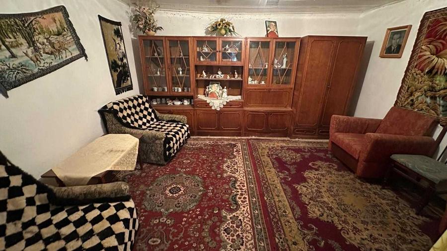 Casa de vanzare in Dumbraveni,jud. Succeava - 8