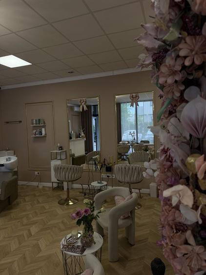 Vand salon de infrumusetare !!! - 7