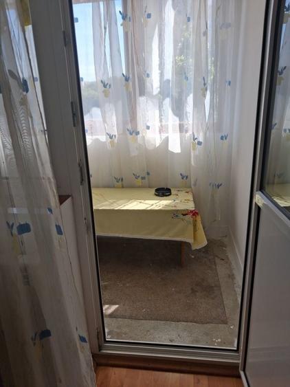 Ofer spre inchiriere garsoniera - 2