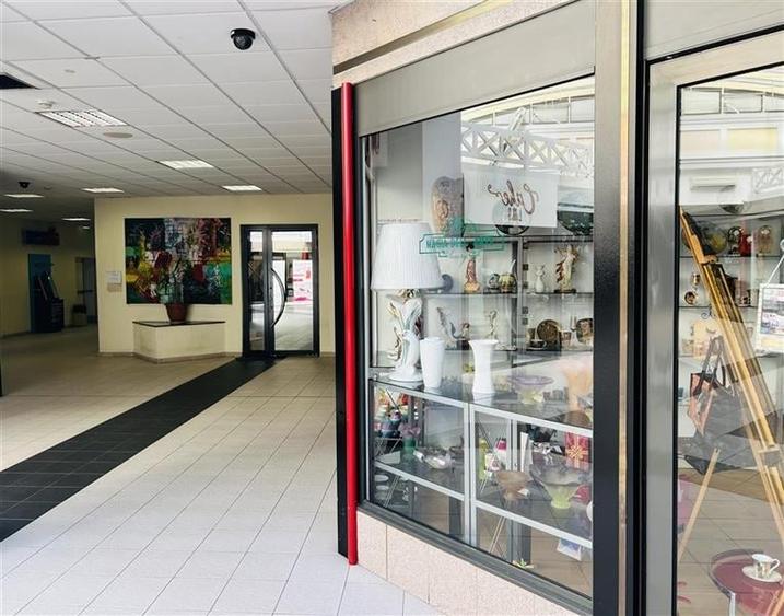 Inchiriere Spatii Comerciale de la 37 mp - 9