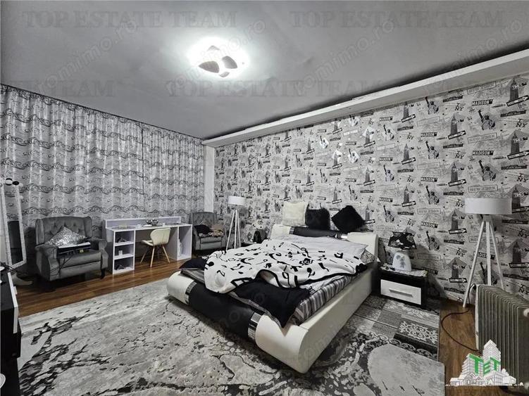 Casa spatioasa si versatila de vanzare in Eforie Nord ideala pentru locuinta + afacere! - 12