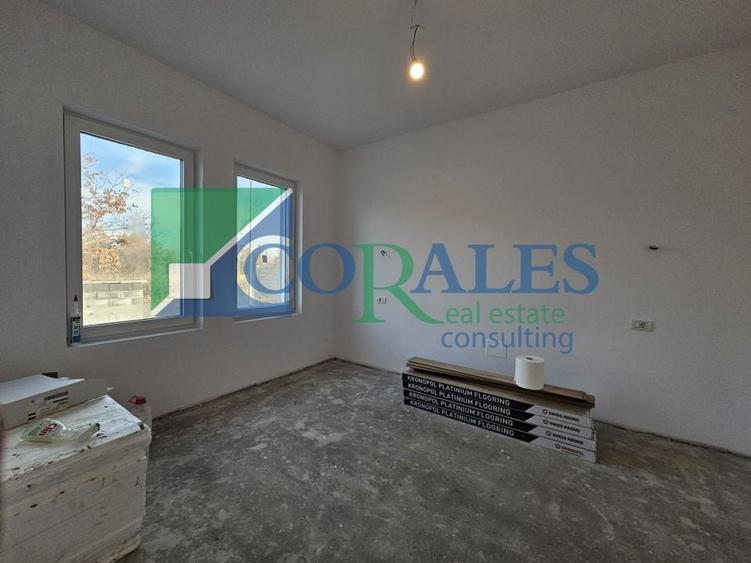 Despartit prin camera tehnica! Living mare! Disponibil imediat! - 9