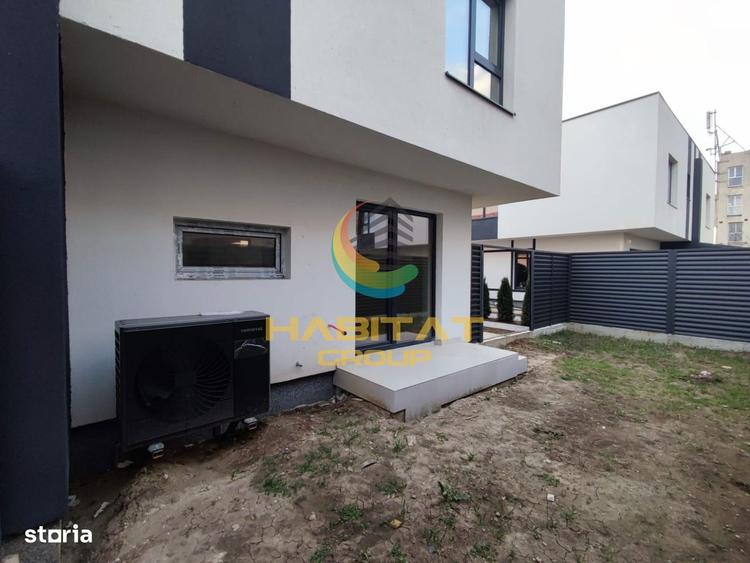 Casă cu 4 camere cu Canalizare în Titan