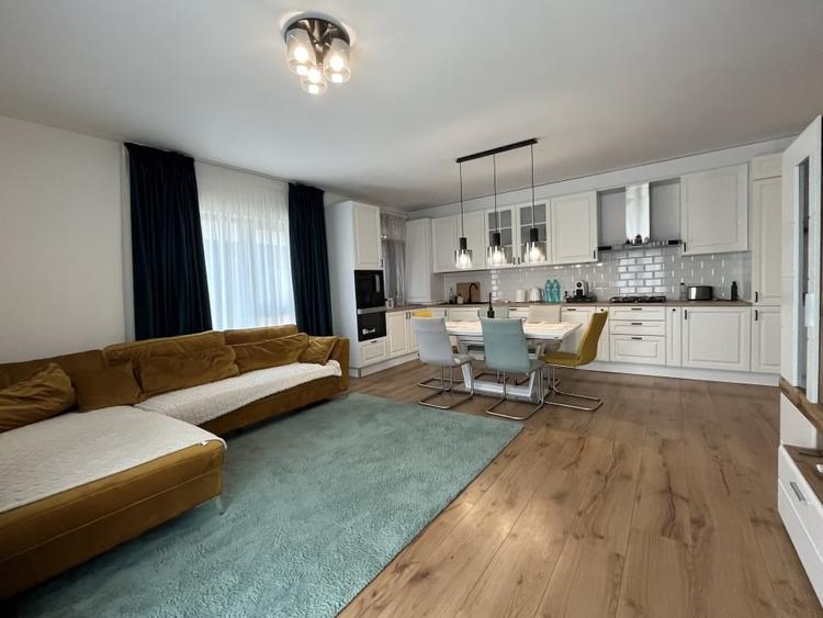 De vanzare apartament 3 camere mobilat si utilat Darwin Residence - Tunari - 9