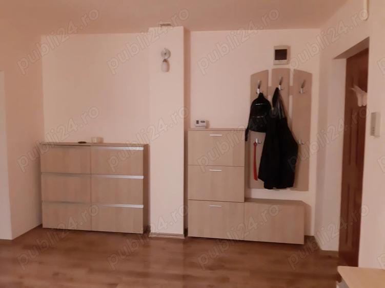 Apartament 4 camere de vanzare, 102 metri patra?i - 10