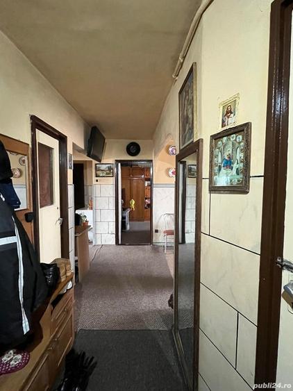 vand schimb 3 cam.70mp str primaverii - 1