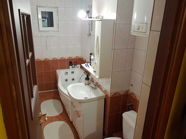 inchiriez apartament 2 camere Mazepa - 1