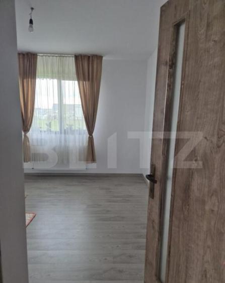 Casa noua cu 4 camere de vanzare in Ernei, 14 ari teren! - 1