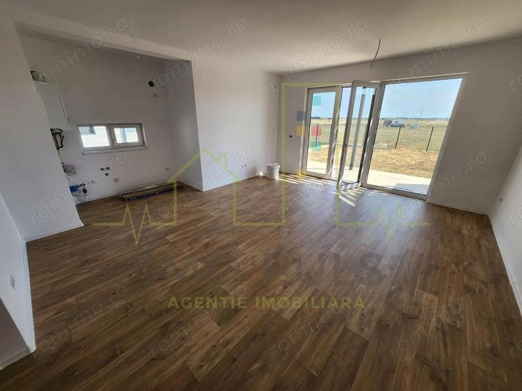 5 Camere. 3 Bai. Terasa acoperita. - 13