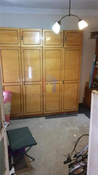 zona Liceu Balcescu Casa caramida+boltari cu teren=158 mp, Deschidere 8,8m - 11